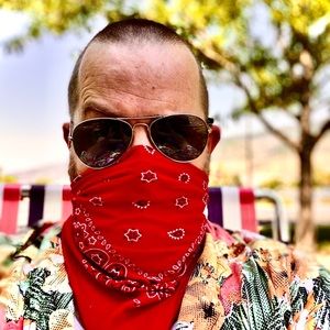 Meet your Posher, Aaron